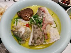 -港丽餐厅