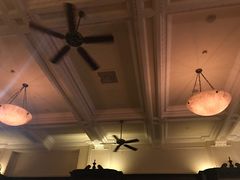 -LONG BAR 廊吧(外滩华尔道夫酒店)