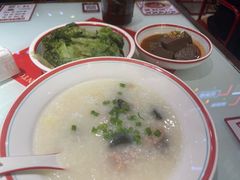-赵财财·肠粉·煲仔饭(华润万象城店)