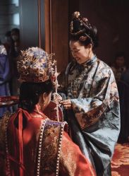 点击看大图 -挪娅婚纱摄影皇家会所