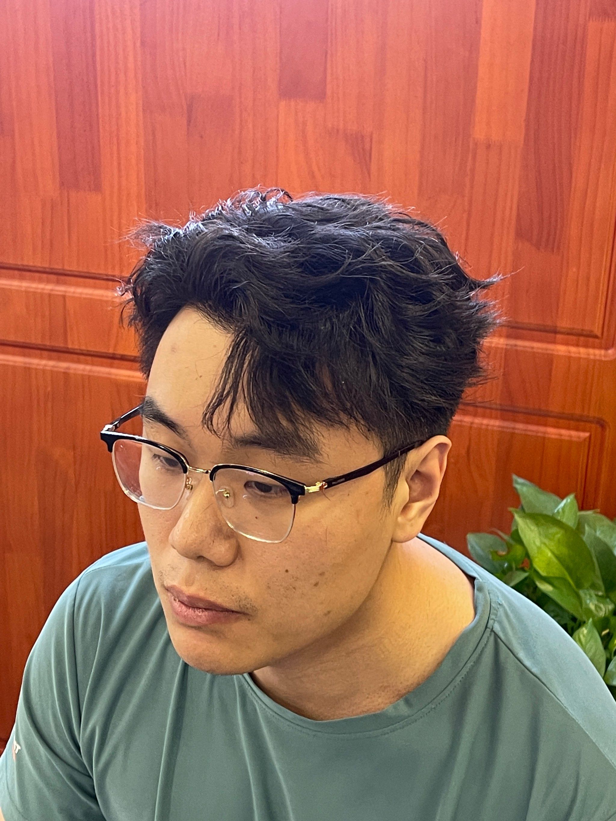 李子维37岁发型