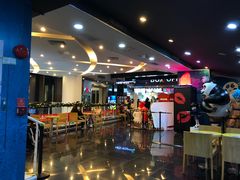 等候区-保利国际影城(中环店)