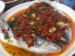 -胡子饮食店
