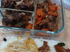 -瑞幸咖啡(皇城广场店)