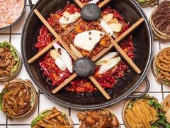 -瓜西西重庆火锅(花溪店)