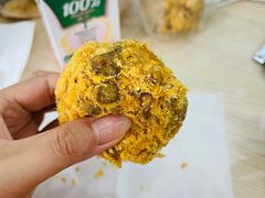 核桃肉松小贝-鲍师傅糕点(江苏路店)