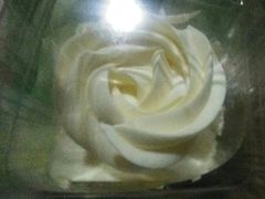 -红宝石·鲜奶小方·海派西点房(南翔店)