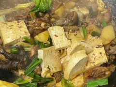 -曹丞相·地锅鸡·地锅鱼(武林店)