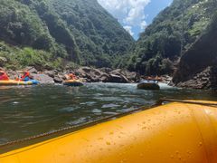 -安吉龙王山峡谷漂流