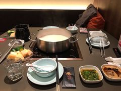 -捞王锅物料理(上海世茂广场店)