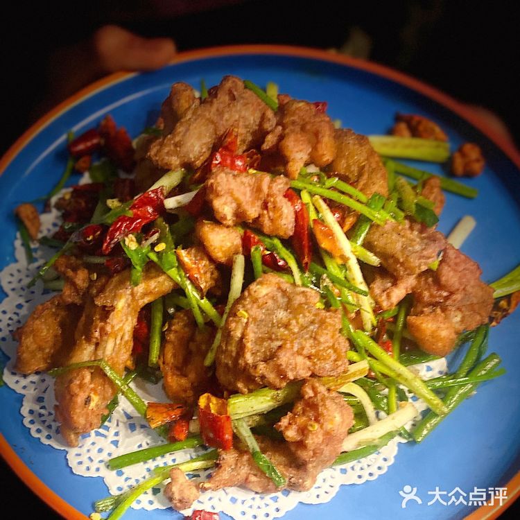 舌尖上的打边炉，金龙打边炉走起[亲亲]