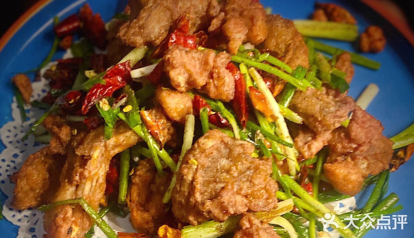 舌尖上的打边炉，金龙打边炉走起[亲亲]