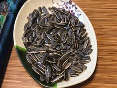 -陆记牛庄·碳锅龙虾烧烤(爱上花园店)