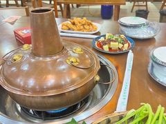 -岳记兴隆·青城腊排铜火锅(融创店)