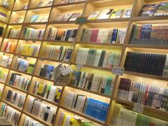 -猫的天空之城概念书店(印象城购物中心店)