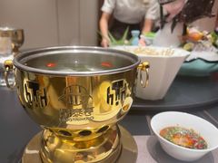 -鼎泰亨·海鲜牛肉餐厅(滨江店)