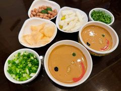 麻酱小料-日坛涮肉四合院·园林餐厅(日坛公园店)