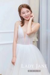 -Lady  Jane高端婚纱礼服馆