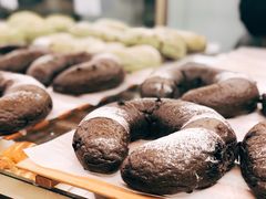 巧克力芝士圈-奈雪的茶(市百一店)