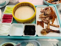 -姚姚酸菜鱼·金戈戈香港豉油鸡(喜荟城联名店)