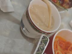 -欧提汗·新疆餐厅·清真(银都路店)