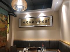 -胡须佬鸡煲四季火锅店(石厦西村直营店)