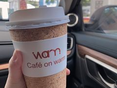 暖白-Cafe on warm(丹霞店)