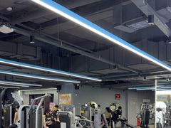 -超鹿运动(五四路恒力城店)