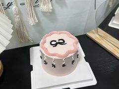 -伶甜·CAKE(国贸店)