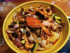 -休记光头香辣蟹干锅(绵竹店)