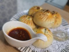 烤包子-阿西娅·西北妈妈拿手菜(华联店)
