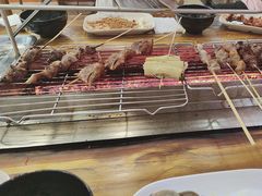-哈尔滨小酒馆·鲜肉现穿自助烧烤(康新花园店)