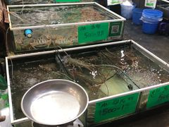 -拉威海鲜市场