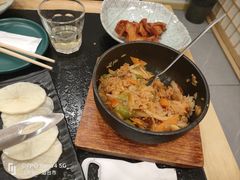 -臻牛烤肉