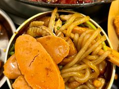 -鸿顺老铁锅美蛙鱼府(解放碑店)
