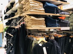 -优衣库(广州天河领展广场店)