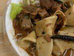 -老鲁牛肉板面(金环里店)