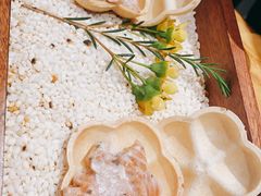 三文鱼塔塔-花潮料理艺食馆(SM新生活广场店)