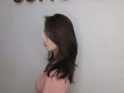 -COMO SALON 烫染可茉发型