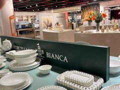 -文艺复兴百货(米兰大教堂广场店)