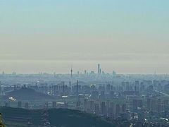 -定都峰