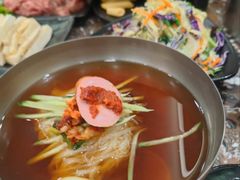 -啊美丽炭火烤肉(滑翔一店)