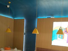 -小鱼小牛(世欧广场店)