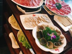 -洪焱重庆老火锅(万福花园店)