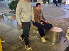 -咻啵翔翔零食基地(万达广场店)