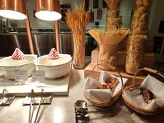 -食百绚全日制餐厅(成都棕榈泉费尔蒙酒店)