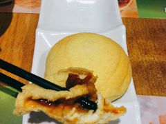 酥皮焗叉烧包-添好运点心专门店(北角店)