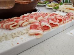 -墨居上隐·院子里火锅(峨眉店)