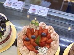 -花花卷卷·鲜食蛋糕(静安久光百货店)