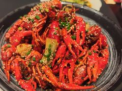 -肥肥虾庄·金牌油焖大虾(杨园滨江时代walk店)